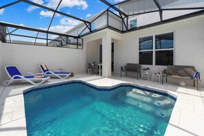 Private Pool & Patio