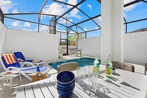 Private Pool & Patio