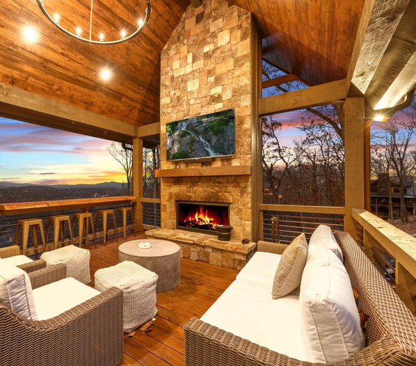 Blue Run - Entry Level Outdoor Wood Burning Fireplace Area