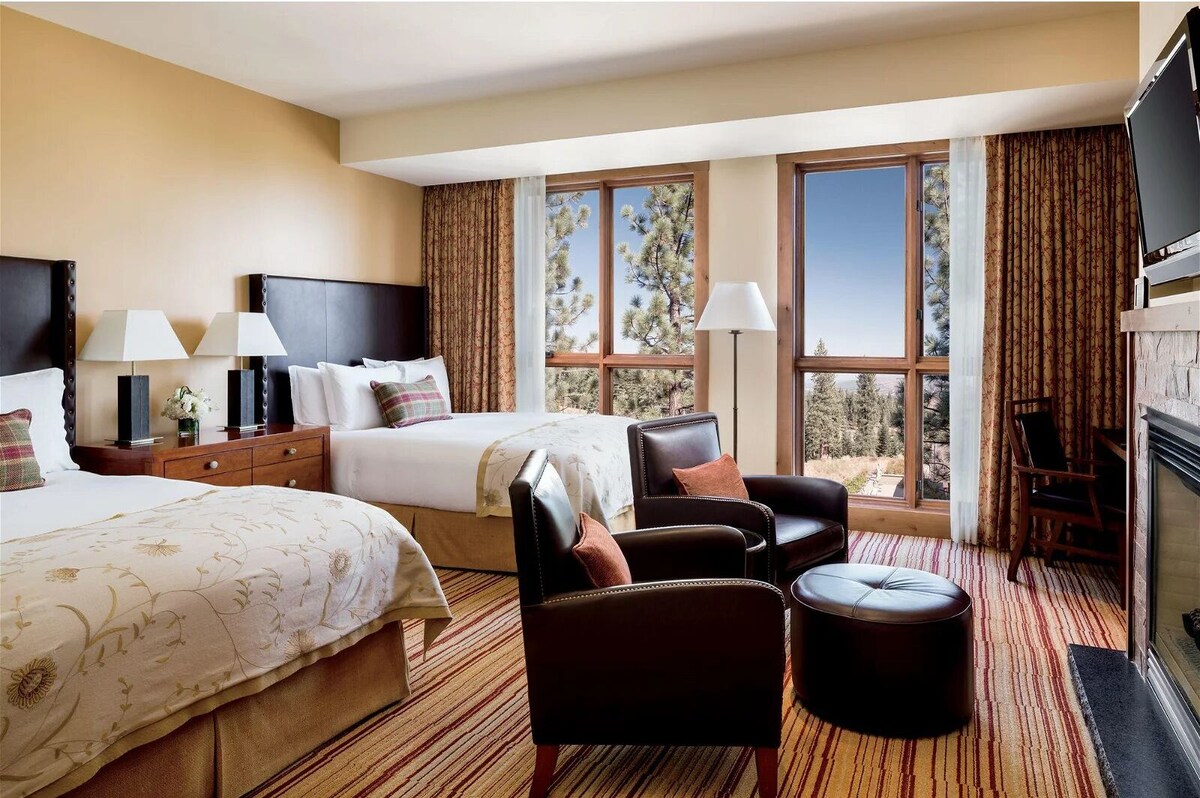 THE RITZ-CARLTON CLUB, LAKE TAHOE – 4 bedroom