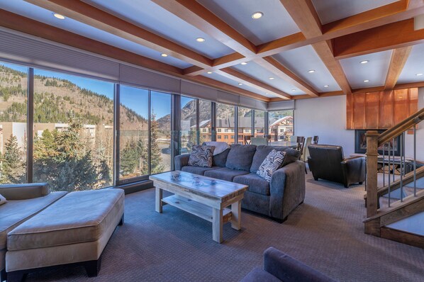 Living Area with Floor to Ceiling Windows and Spectacular Views