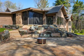 Outdoor firepit. 