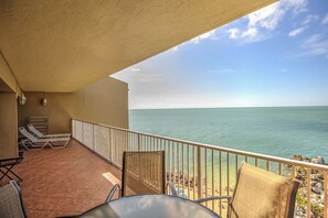 Oceanfront Balcony Views