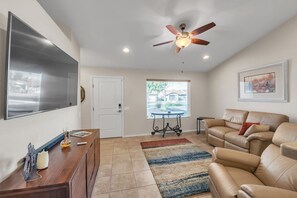Home Decor, Indoors, Furniture, Living Room, Ceiling Fan