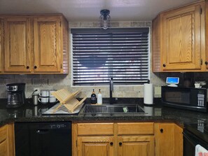 New kitchen counter Tops 