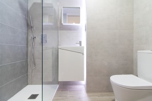 Bain