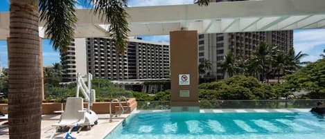 The Grand Islander, a Hilton Grand Vacations Club_1.jpg