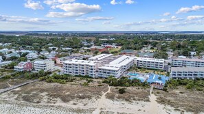 On Beach with Restaurant, Pools (one heated) easy access to beach
