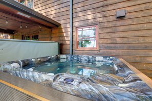 Private Hot Tub