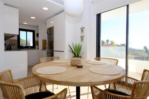 Dining area for up to four guests