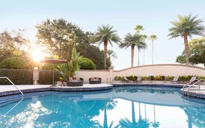 Outdoor swimming pool