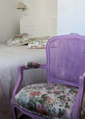 ecdbd7db-6bed-4959-b0ca-25ff84b8f772