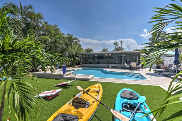 Pool