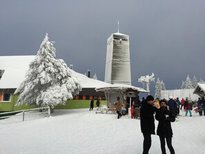 Snow and ski sports