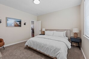 King Primary Bedroom ensuite Full Bath