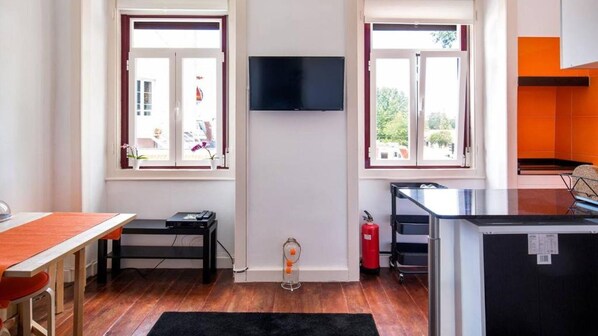 A colorful and modern living area.
#modern #colour #decor #portugal #pt #sintra