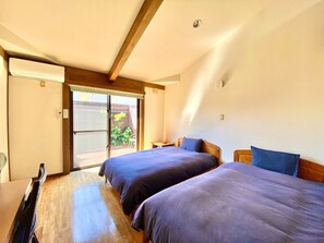 Superior eco room