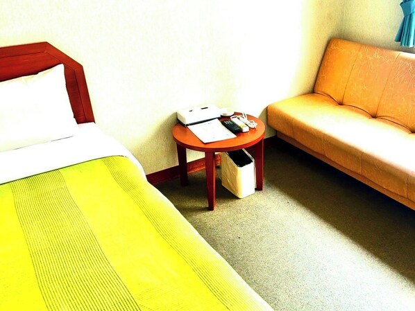 ・[Single] A clean single room to relax after a busy business day