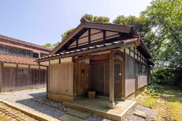 Magoichi exterior