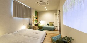 [Iwagojima] The concept color is green. The decorations are all in the colors of ``Wakegi'', a specialty product that is one of the best in Japan.