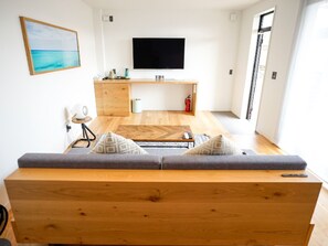 ・[Atype] A bright and open living space