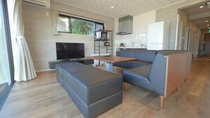Living-dining