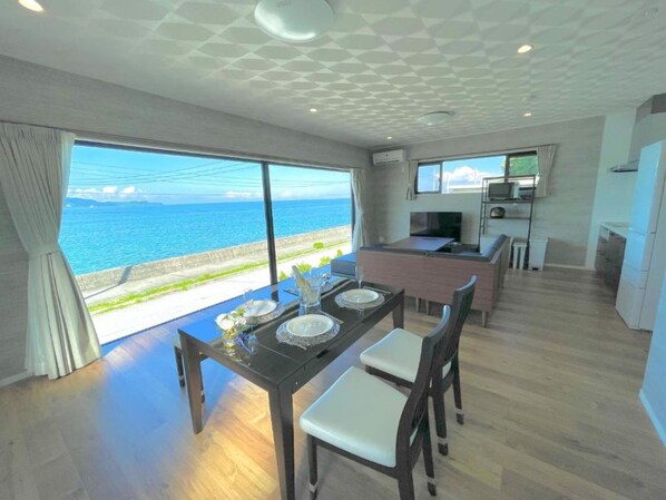 Living-dining