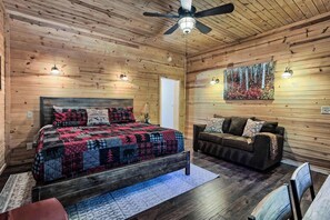 Relax in your cozy, King bed after a long day of adventuring.  Watch the snow fall out the window with the gas fireplace going and relax in the mountains!