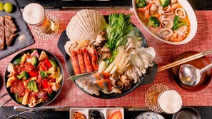 Alimentos y bebidas