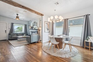 Enjoy an open flow from living to dining—perfect for conversation, cocktails, or lazy weekend brunches.