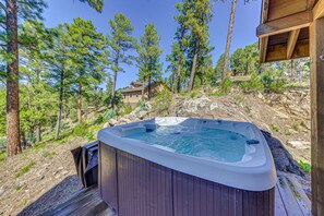 Spacious Deck | Private Hot Tub | Outdoor Fireplace | Mountain View