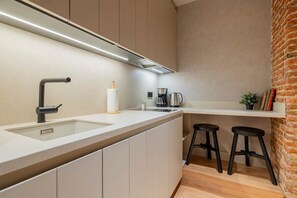 Open kitchen