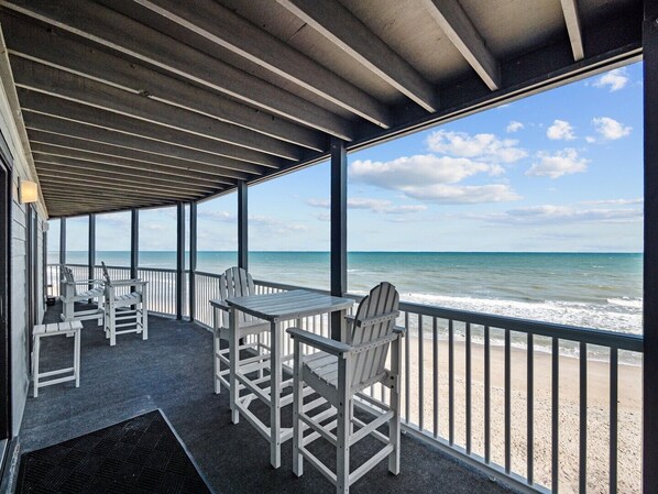 1310 - Outstanding Views