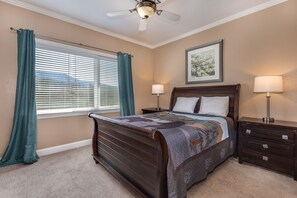 Venus Queen Guest Bedroom