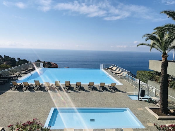 Piscina all'aperto