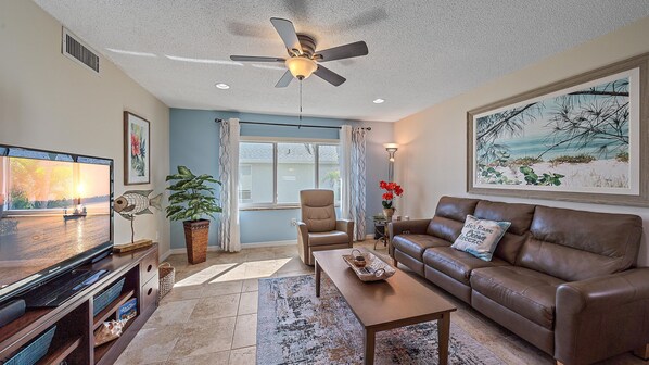 Sea Winds on Siesta - a SkyRun Sarasota Property - 