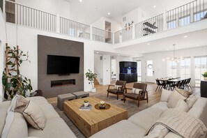 Soaring 22 foot ceilings