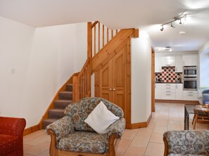 Living room/dining room | Sycamore Cottage - Bonn Na Coille Cottages, Ballater