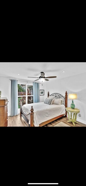 Bedroom 2
* Queen bed