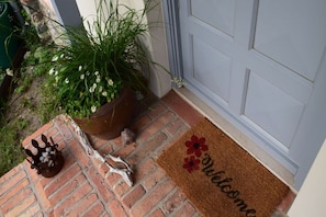 Entrance / Reception