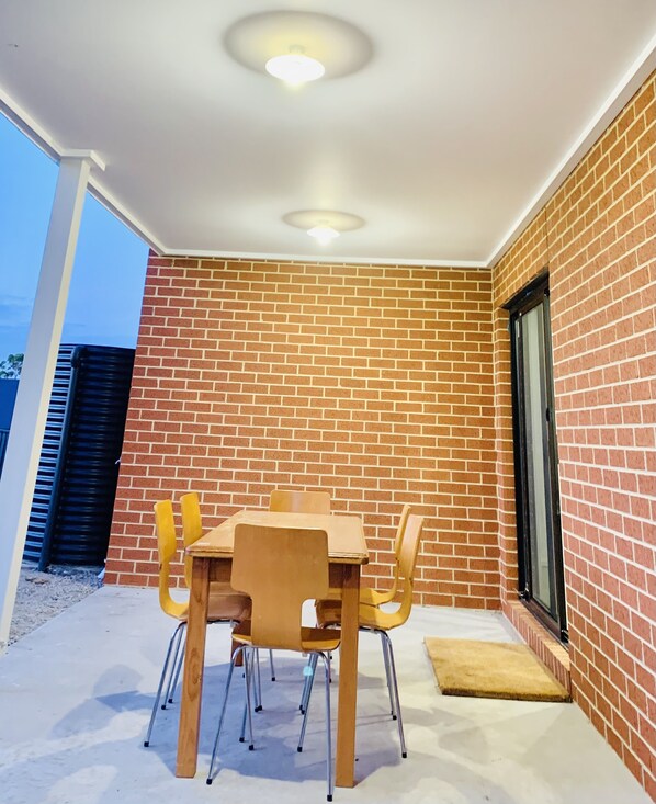 Outdoor dining