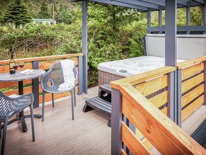 Hot tub | Forest Escape - Stratheck Holiday Cottages, Near Dunoon