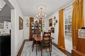 Dining room with seating for four guests