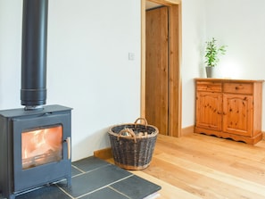 Living area | Slade Barn - Slade Farm, Brayford