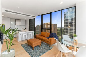 Kitchen/Living Room/Dining Area
