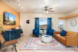 Cozy up in style – your home away from home!