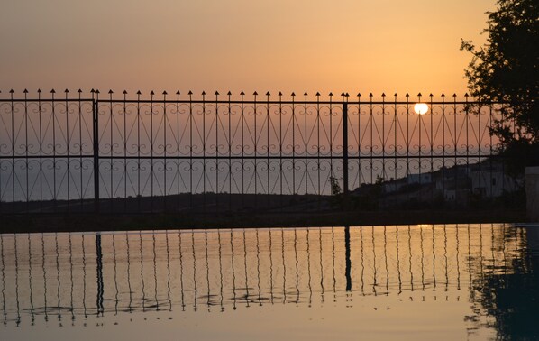 Vue sur la mer et l'oasis