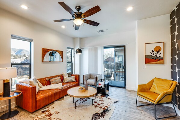 Flagstaff Vacation Rental | 3BR | 3.5BA | 2,000 Sq Ft | Access Only By Stairs