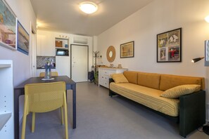 Kitchen and dining area