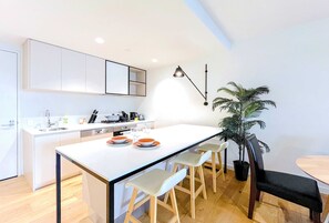Fully equipped open kitchen